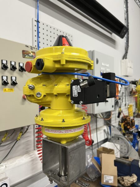 Kinetrol Actuator with solenoid valve in BM Engineering Supplies Workshop - Actuators & Actuated Valves